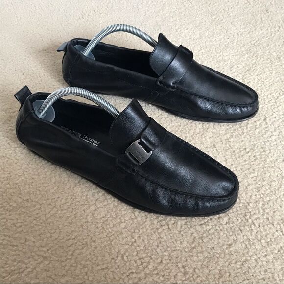 Salvatore Ferragamo loafers - Picture 1 of 9